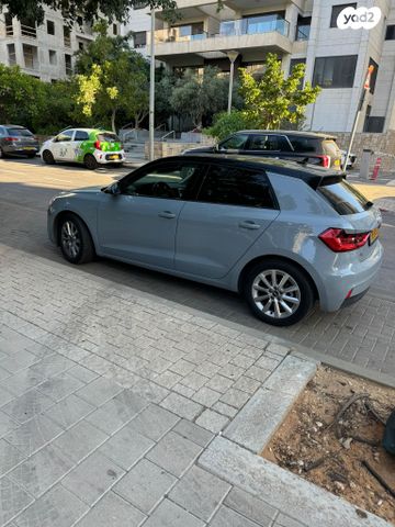 מודעת רכב אאודי A1