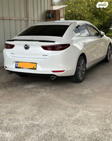 מאזדה 3