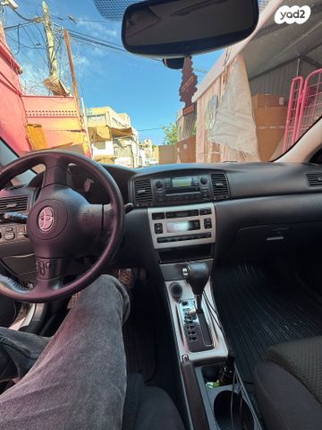 טויוטה קורולה