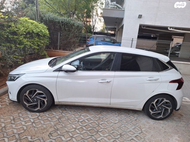 מודעת רכב יונדאי i20
