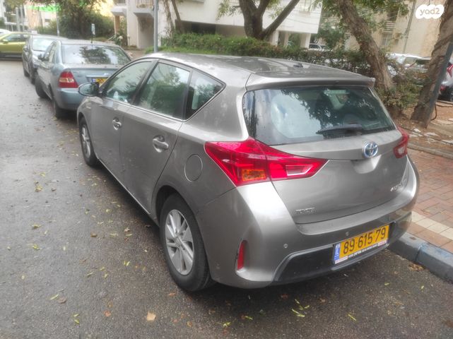 טויוטה אוריס