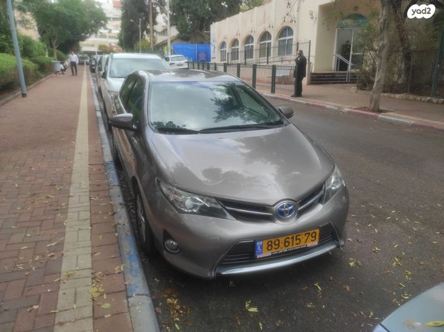 טויוטה אוריס