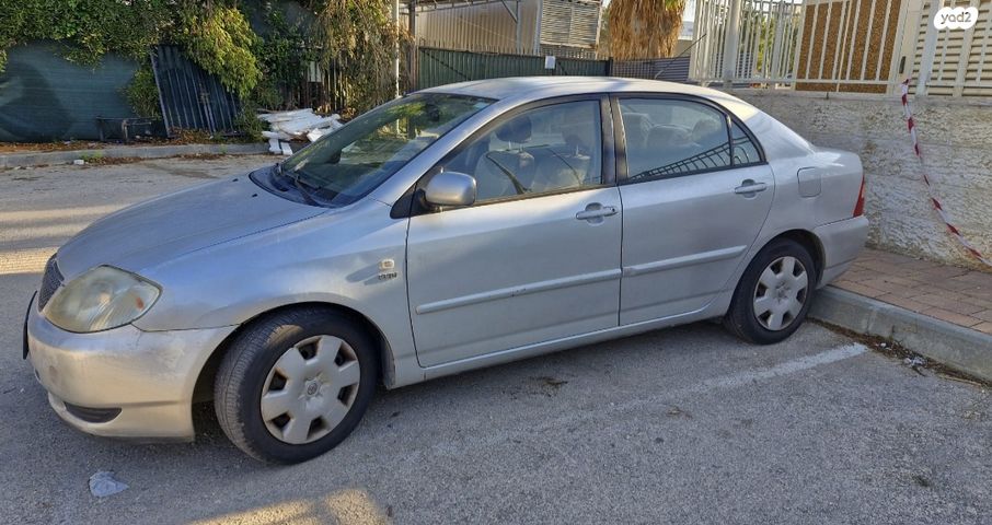 מודעת רכב טויוטה קורולה