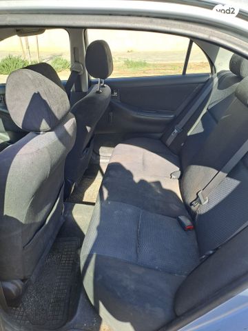 טויוטה קורולה