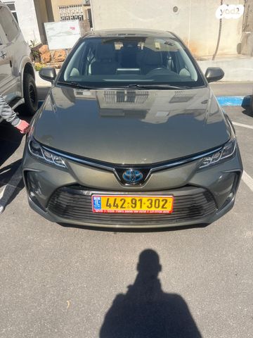 טויוטה קורולה