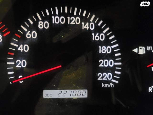 טויוטה קורולה