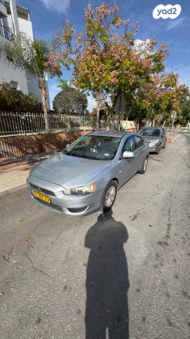 מודעת רכב מיצובישי לנסר