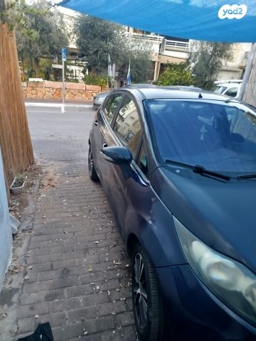 מודעת רכב פורד פיאסטה