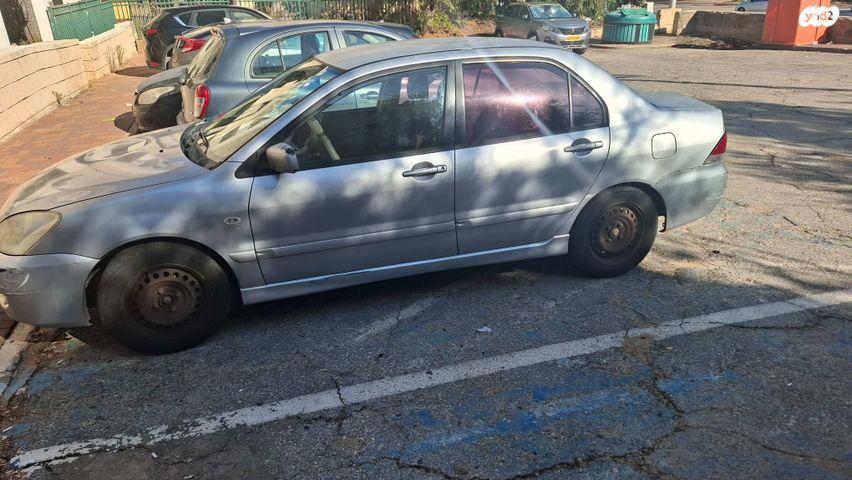 מודעת רכב מיצובישי לנסר