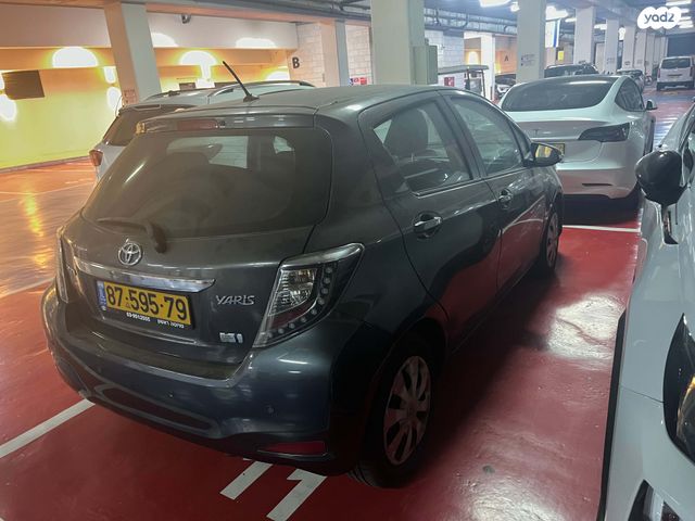 מודעת רכב טויוטה יאריס