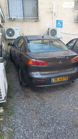 מיצובישי לנסר