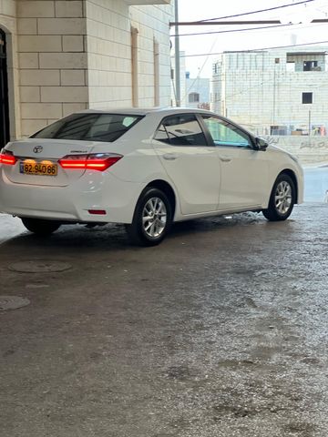 מודעת רכב טויוטה קורולה