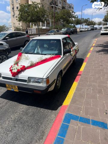 מודעת רכב סובארו לאונה