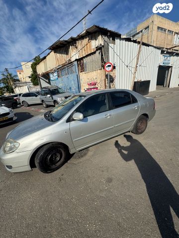 טויוטה קורולה