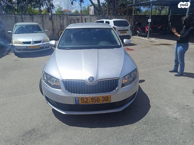 סקודה אוקטביה 