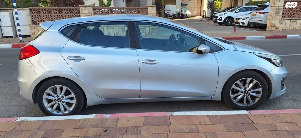 מודעת רכב קיה סיד