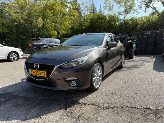מאזדה 3