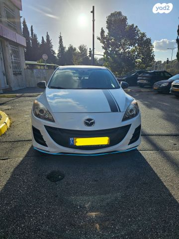 מאזדה 3
