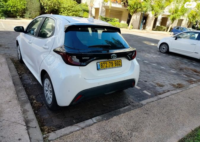 מודעת רכב טויוטה יאריס