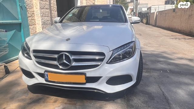 מודעת רכב מרצדס-בנץ C-class
