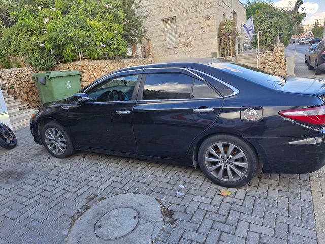 טויוטה קאמרי