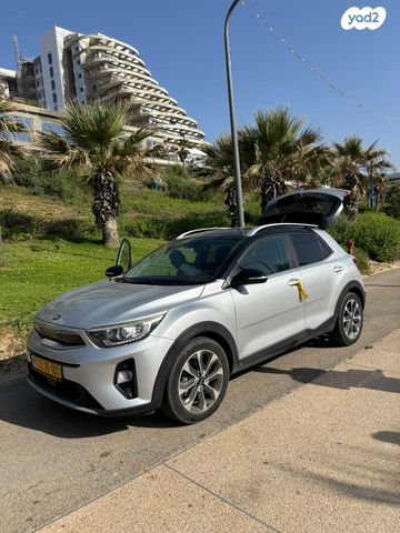 מודעת רכב קיה סטוניק