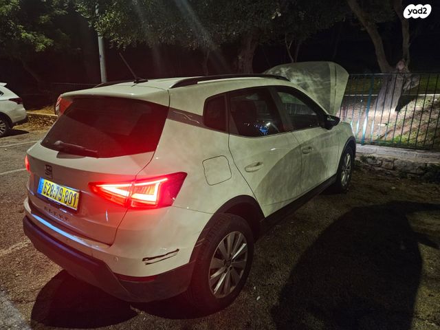 מודעת רכב סיאט ארונה