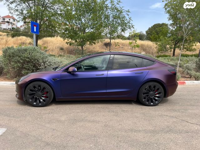 טסלה מודל 3