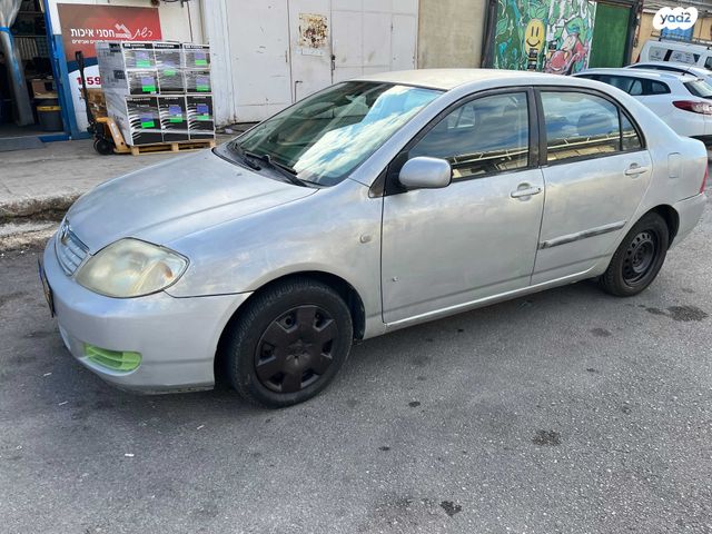 טויוטה קורולה