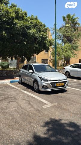 מודעת רכב יונדאי i20