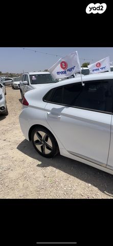 מודעת רכב יונדאי איוניק