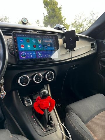 אלפא רומיאו ג'ולייטה