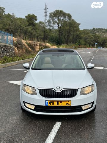 סקודה אוקטביה 