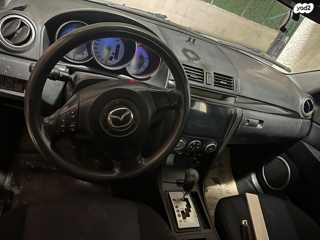 מאזדה 3