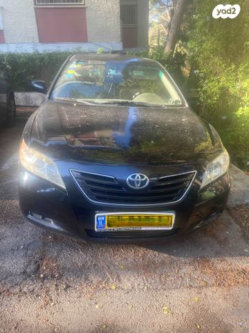 מודעת רכב טויוטה קאמרי