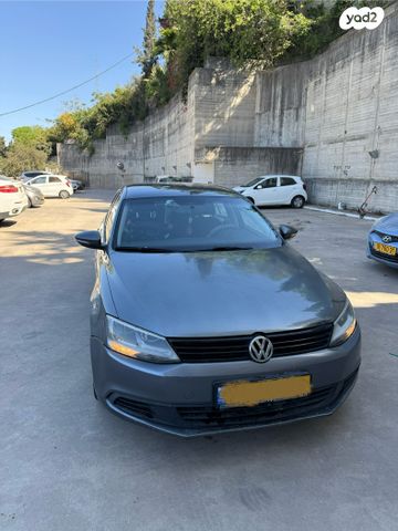 מודעת רכב פולקסווגן ג'טה 