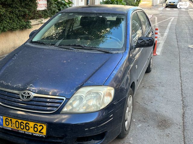 טויוטה קורולה