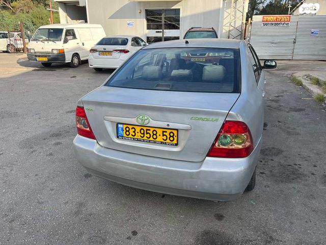 טויוטה קורולה