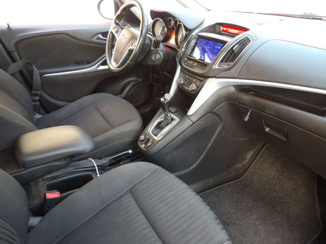 אופל זאפירה