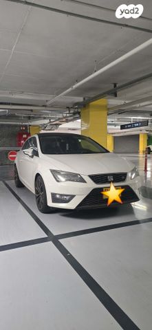 מודעת רכב סיאט לאון