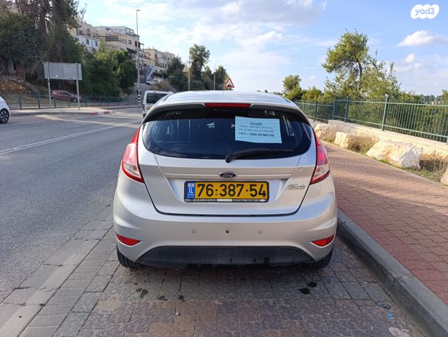 מודעת רכב פורד פיאסטה