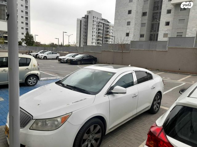 ביואיק לה-קרוס