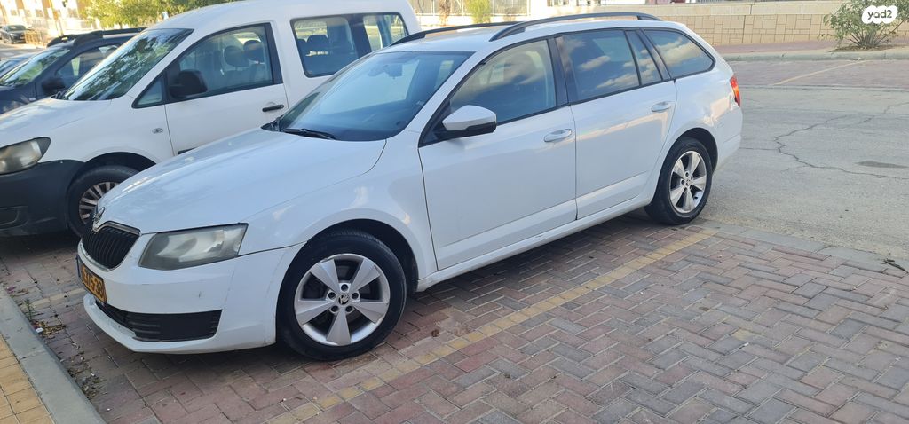 סקודה אוקטביה 