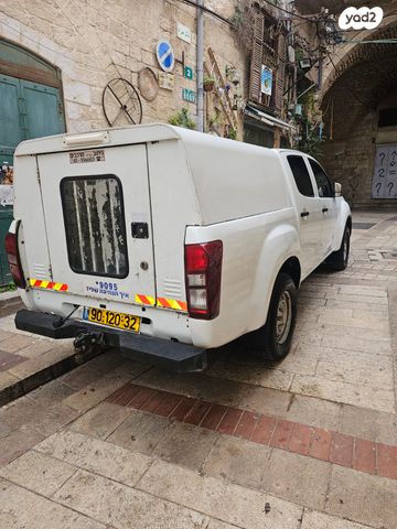 מודעת רכב איסוזו די-מקס