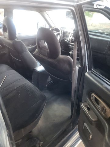 מיצובישי טרייטון / L200