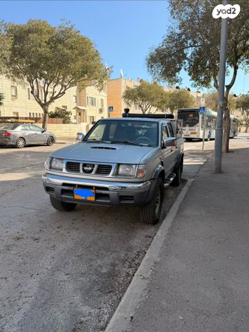 מודעת רכב ניסאן ווינר