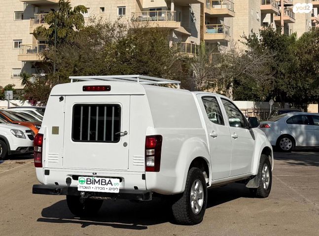 איסוזו די-מקס