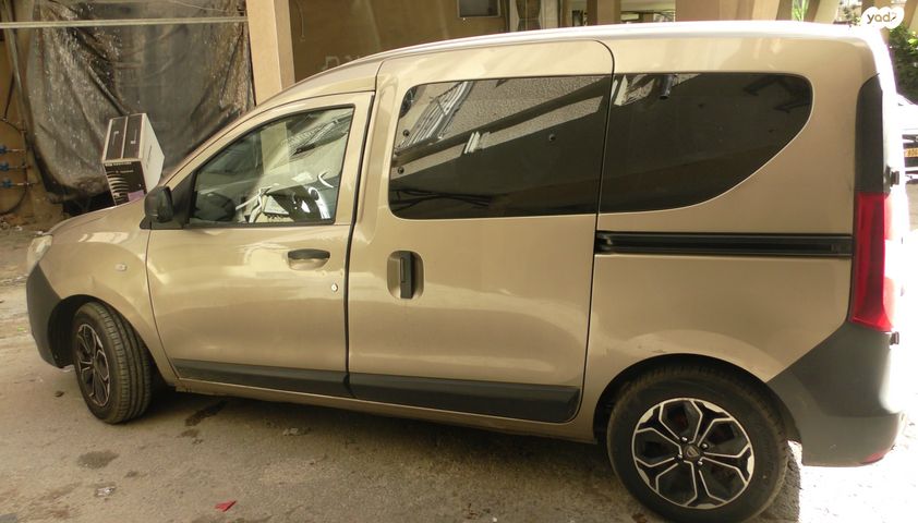 דאצ'יה דוקר