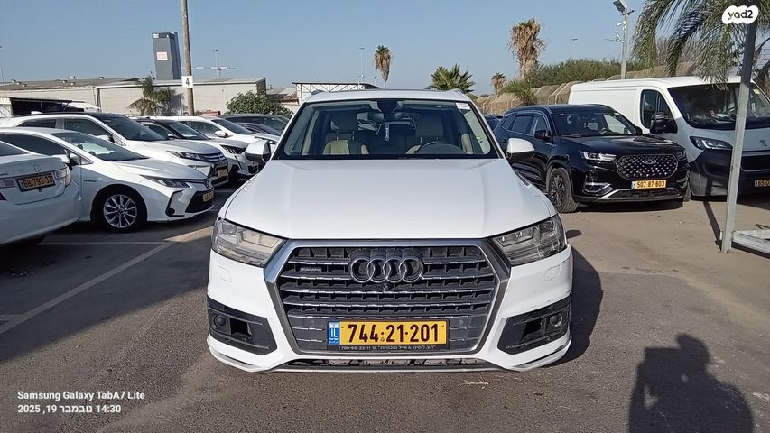 מודעת רכב אאודי Q7