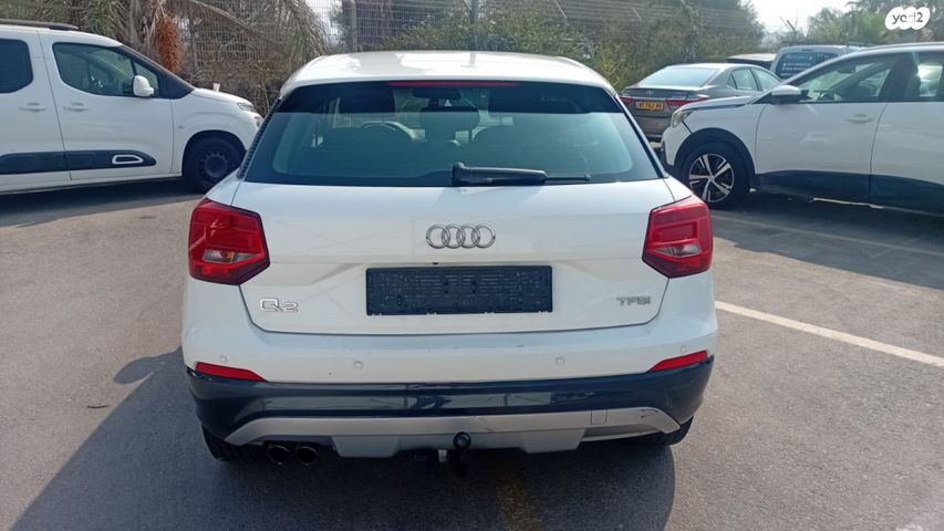 מודעת רכב אאודי Q2 2